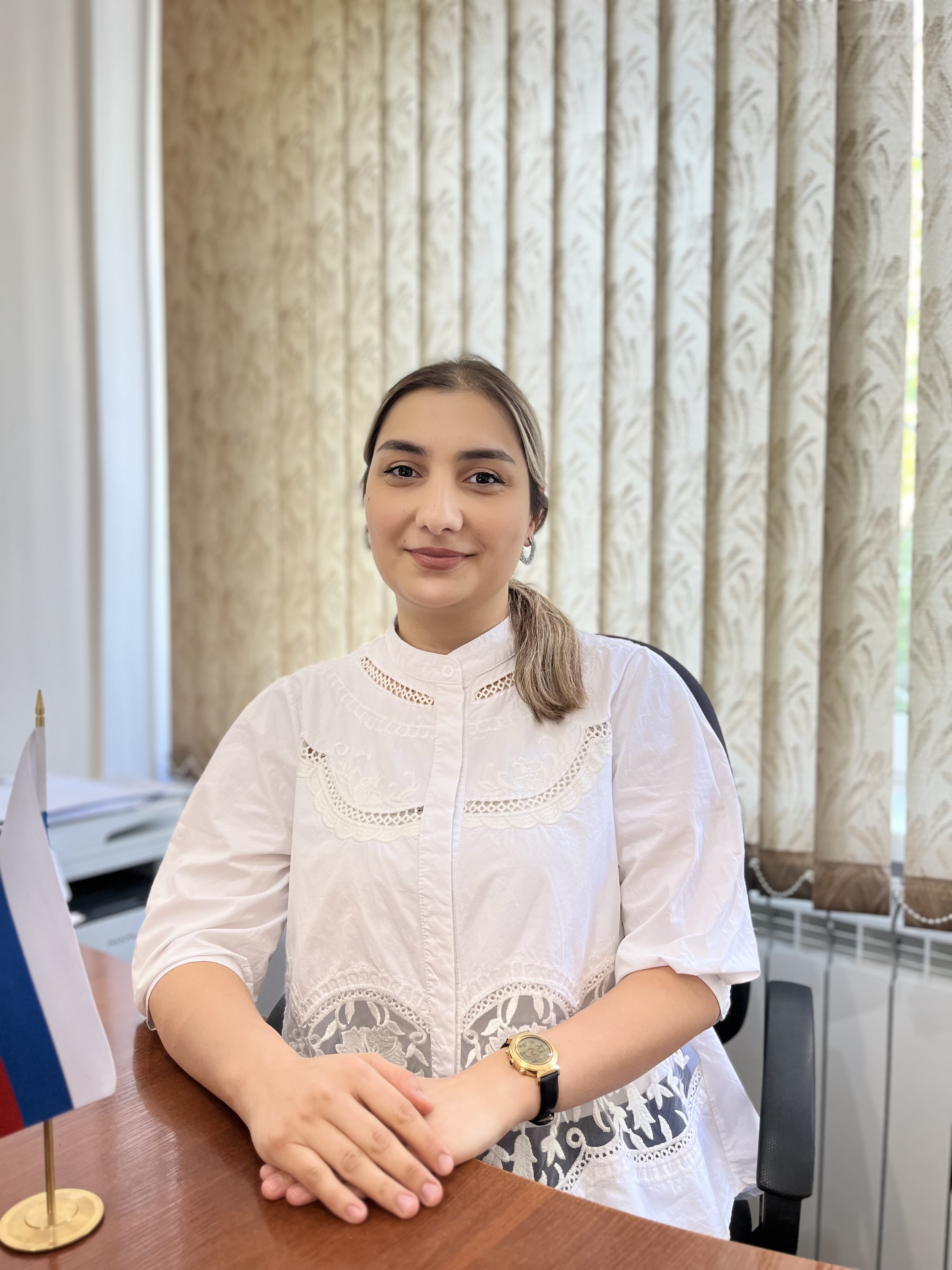 Умарова Айзият Раджабдиировна.